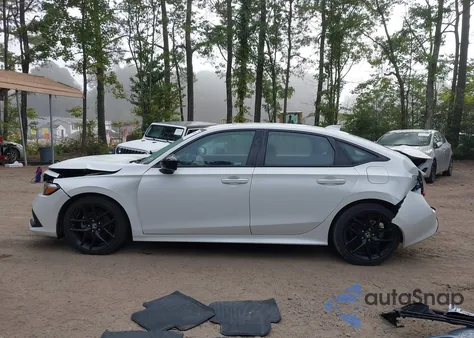 2024 Honda Civic Sport z USA, uszkodzony, nr VIN 2HGFE2F52RH503288